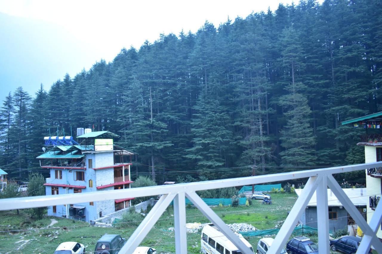 Hadimba Way - Rated And Awarded In !! Balcony होटल 3*