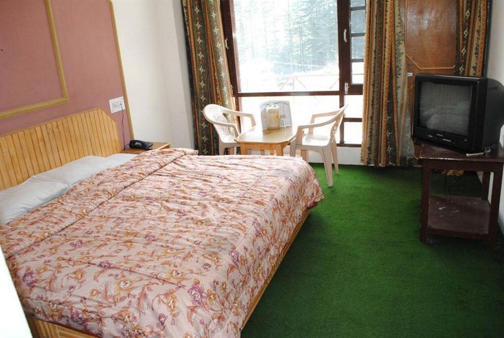 होटल Hadimba Way - Rated And Awarded In !! Balcony Manali (Himachal Pradesh)